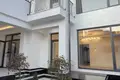 Uy 8 xonalar 480 m² Toshkentda