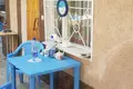 Дом  Уртасарай, Узбекистан