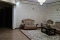 Сдается трехкомнатная квартира метро БИЙ 