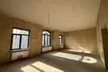 Uy 10 xonalar 600 m² Toshkentda
