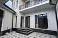 Uy 5 xonalar 250 m² Toshkentda