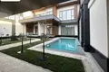 Uy 5 xonalar 630 m² Toshkentda