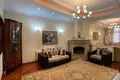 Uy 8 xonalar 600 m² Toshkentda, Oʻzbekiston