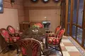 Uy 7 xonalar 570 m² Toshkentda