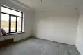 Uy 8 xonalar 300 m² Khanabadda