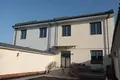 Kottej 5 xonalar 380 m² Toshkentda