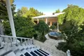 Uy 6 xonalar 450 m² Toshkentda