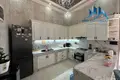 Uy 8 xonalar 350 m² Toshkentda