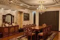 Kottej 7 xonalar 680 m² Toshkentda