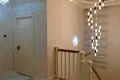 Uy 6 xonalar 350 m² Toshkentda