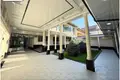 Uy 11 xonalar 1 000 m² Toshkentda