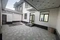 Uy 6 xonalar 200 m² Toshkentda