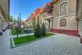 Дом 10 комнат 1 800 м² Ташкент, Узбекистан