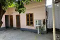 Uy 8 xonalar 4 m² Toshkentda