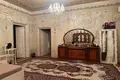 Uy 8 xonalar 200 m² Toshkentda