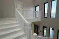 Uy 5 xonalar 240 m² Toshkentda