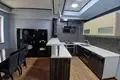 Uy 5 xonalar 300 m² Toshkentda
