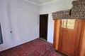 Kvartira 3 xonalar 78 m² Khanabadda