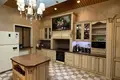 Kottej 7 xonalar 680 m² Toshkentda
