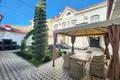 Uy 7 xonalar 440 m² Toshkentda, Oʻzbekiston