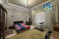 Uy 8 xonalar 350 m² Toshkentda