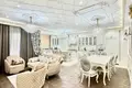 Kvartira 8 xonalar 240 m² Toshkentda