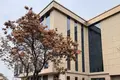 Сдается отдельно стоящее административное здание площадью 2000 кв.м 