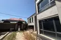 Uy 6 xonalar 550 m² Toshkentda