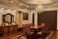 Uy 7 xonalar 680 m² Toshkentda