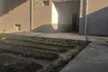 Uy 5 xonalar 200 m² Toshkentda