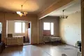 Kvartira 4 xonalar 92 m² Toshkentda