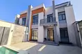 Uy 6 xonalar 460 m² Toshkentda