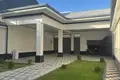 Uy 7 xonalar 250 m² in Tashkent district
