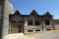 Uy  in Konimex tumani