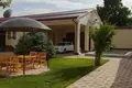 Uy 7 xonalar 300 m² Toshkentda, Oʻzbekiston