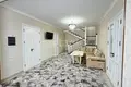 Kottej 4 xonalar 200 m² Samarqandda