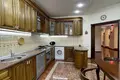 Uy 8 xonalar 600 m² Toshkentda, Oʻzbekiston