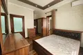 Uy 7 xonalar 440 m² Toshkentda, Oʻzbekiston