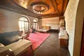 Uy 10 xonalar 630 m² Toshkentda