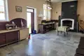 Uy 7 xonalar 300 m² Toshkentda, Oʻzbekiston