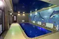 Uy 7 xonalar 680 m² Toshkentda