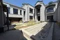 Uy 6 xonalar 550 m² Toshkentda