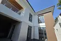 Uy 8 xonalar 200 m² Toshkentda