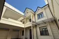 Дом 7 комнат 250 м² в Ташкенте, Узбекистан
