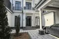 Uy 6 xonalar 330 m² Toshkentda