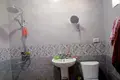 Uy 5 xonalar 250 m² Toshkentda
