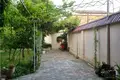 Uy 9 xonalar 640 m² in Konimex tumani
