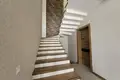 Uy 8 xonalar 200 m² Toshkentda