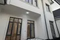 Uy 6 xonalar 310 m² Toshkentda