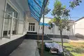 Uy 7 xonalar 470 m² Toshkentda